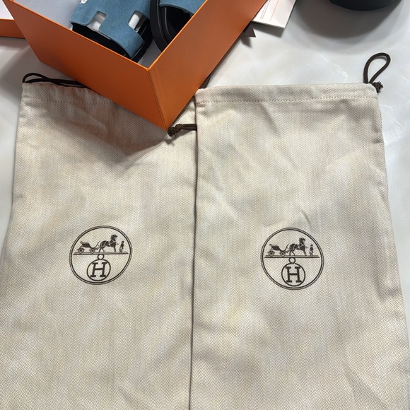 Hermes Chypre sandal blue mineral 38.5 . 100% Authentic never been worn! - Picture 8 of 8